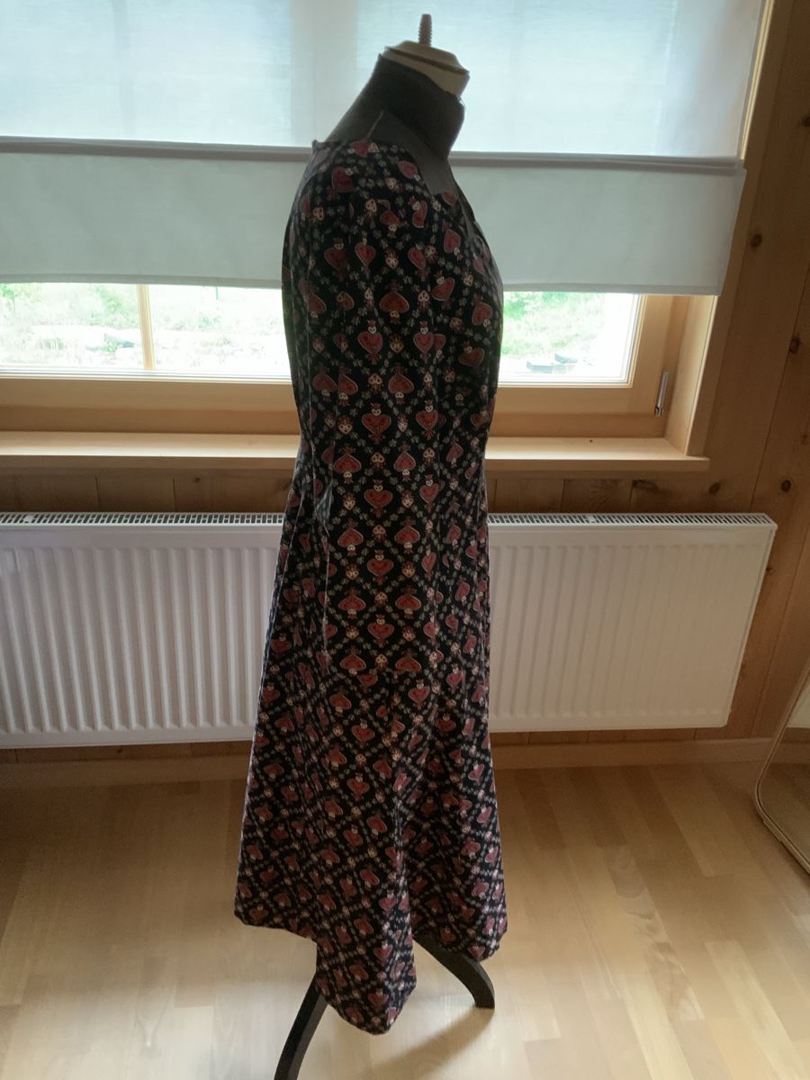 Vestiti: Vintage Kleid 50er Jahre – Usato da Nesslau venduto da Giga257 5