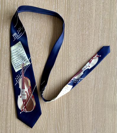 Tie, Mania Krawatte, Made in Korea, Cello Musik Motiv