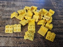 lego 44728 lot de 30 pièces Yellow Bracket 1 x 2 - 2 x 2