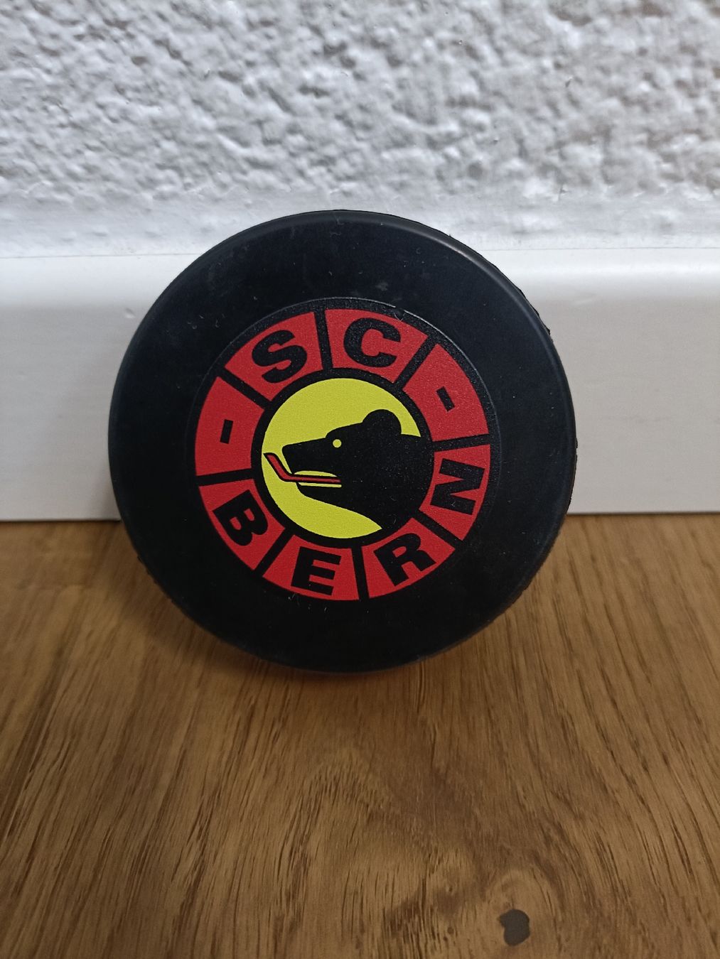 Ballons: SC Bern Puck – Neuf avec emballage d'origine à Bachs par NBAJames 1