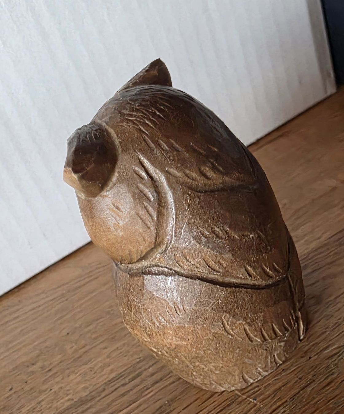 Statuette: Eule Figur aus Holz und wunder schön geschnitzt – Usato da Rickenbach BL venduto da nicole611 1