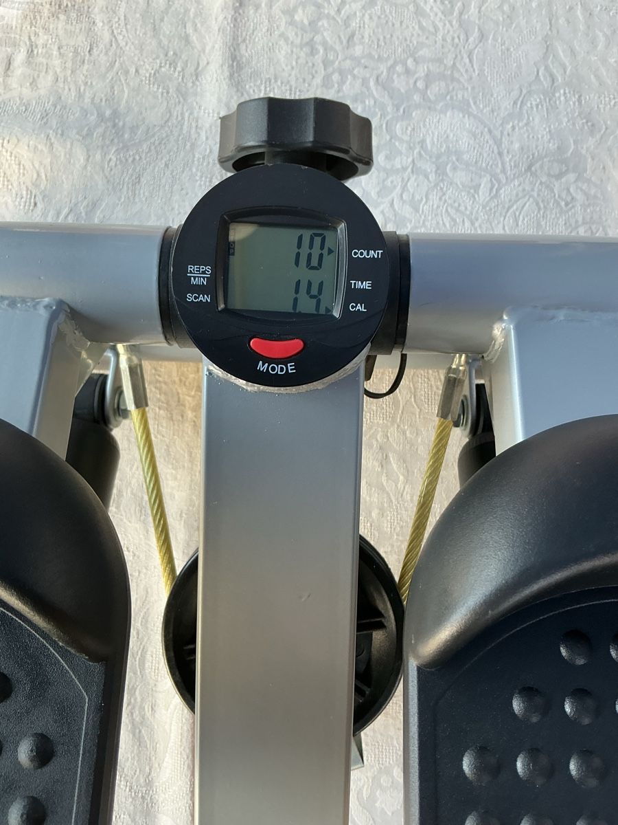Hometrainer: Mini Stepper Fitness Gerät  – Gebraucht aus Oberbuchsiten von Tesin3 1