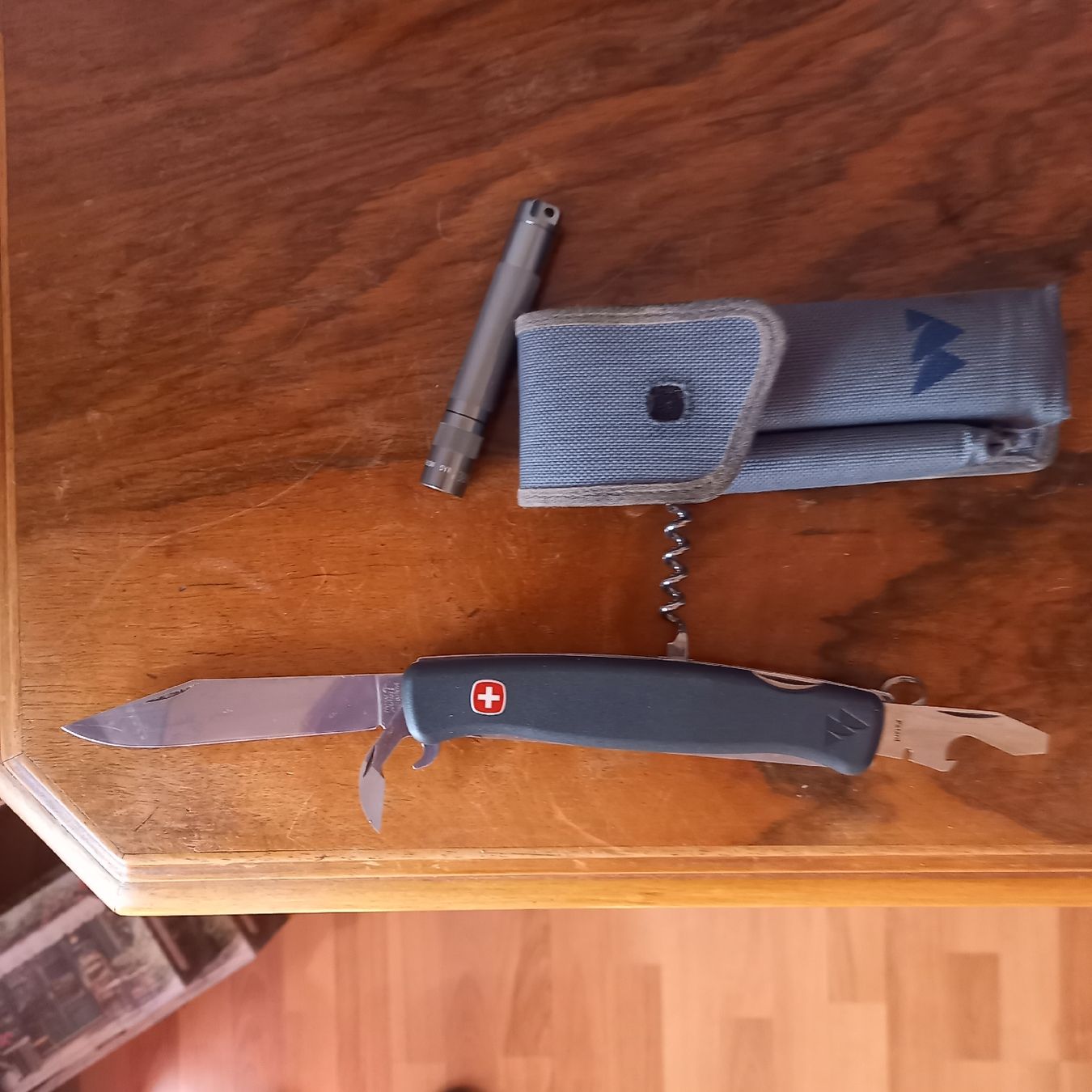 Accessori: couteau suisse Wenger Ranger – Usato da Pâquier-Montbarry venduto da bruyante23 1