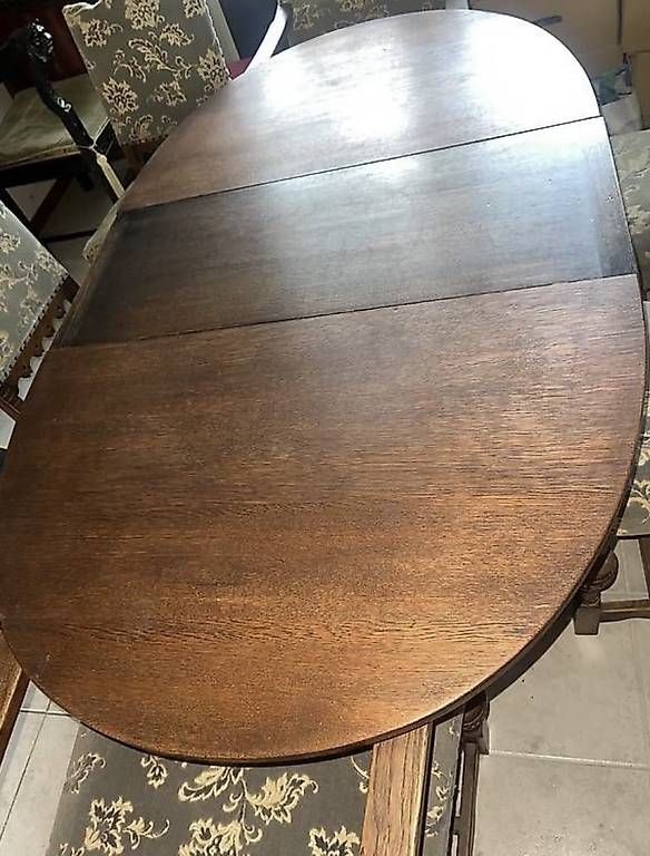 Articoli in legno: Furnier Eiche – Usato da Niederglatt ZH venduto da AnFleischmann