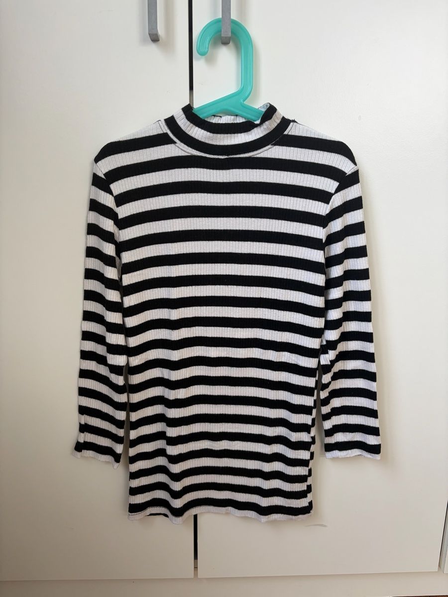 Maglioni & Felpe: Gestreift Pullover Grösse S – Usato da Bern venduto da nik_2kbk