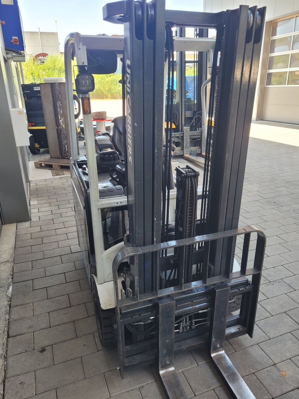 Carrelli elevatori e a forche: Elektro Gabelstapler – Usato da Frick venduto da MAMTechnikAG 1
