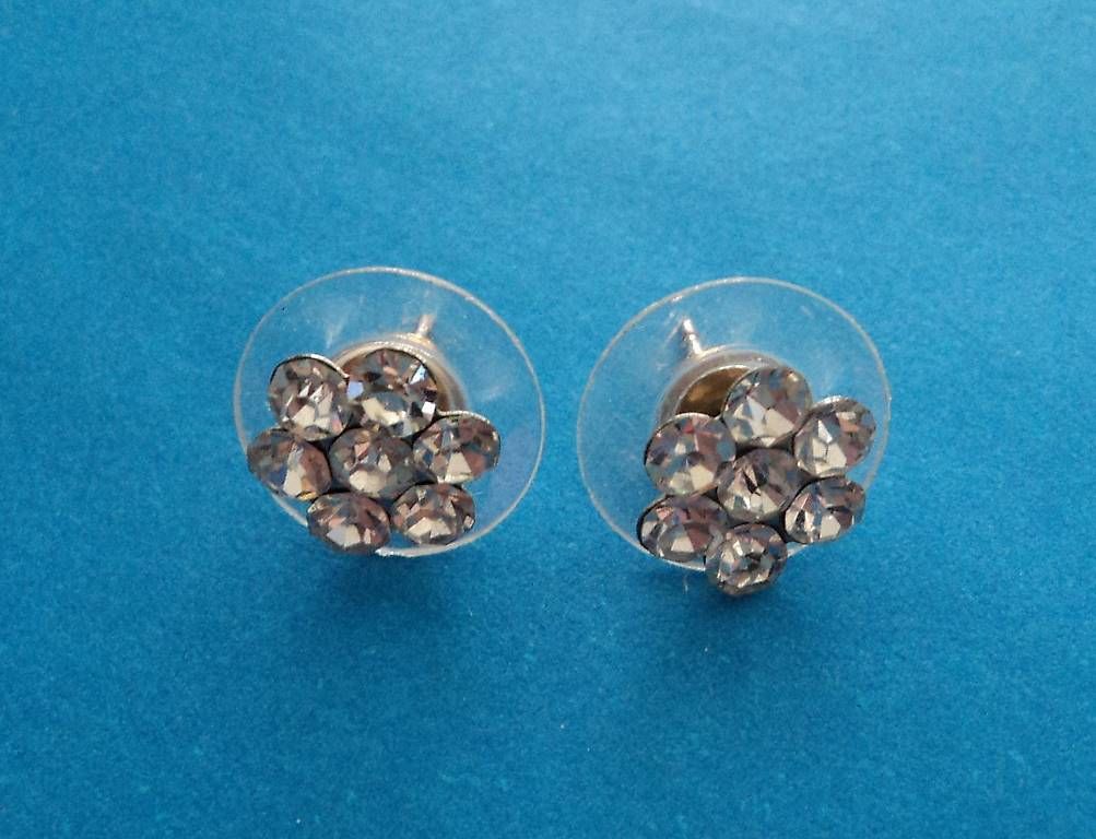 Orecchini pendenti & Orecchini a lobo: Ohrstecker – Usato da Basel venduto da maripas17