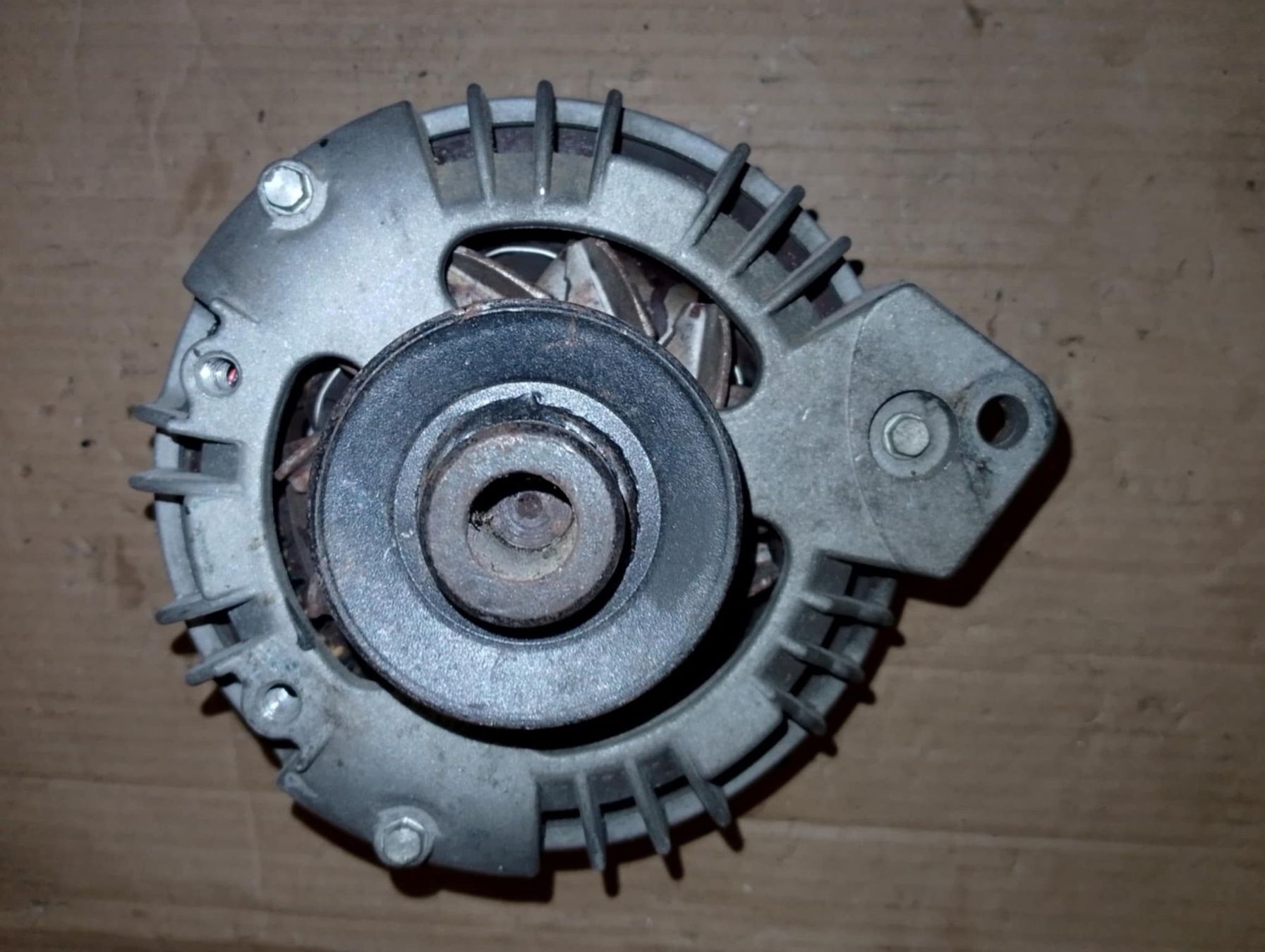 Mopar Tutti pezzi di ricambio auto: Alternator  Mopar – Usato da Niedergösgen venduto da usc_tt5r 3