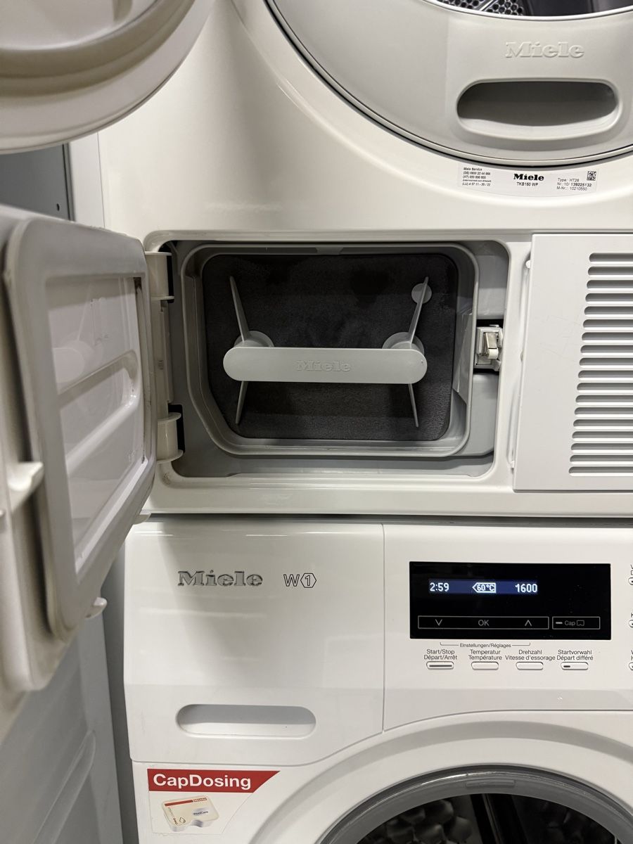 Miele Lavatrici: Miele Waschturm 8Kg A+++ – Nuovo (secondo la descrizione) da Kilchberg ZH venduto da Rei_9 6