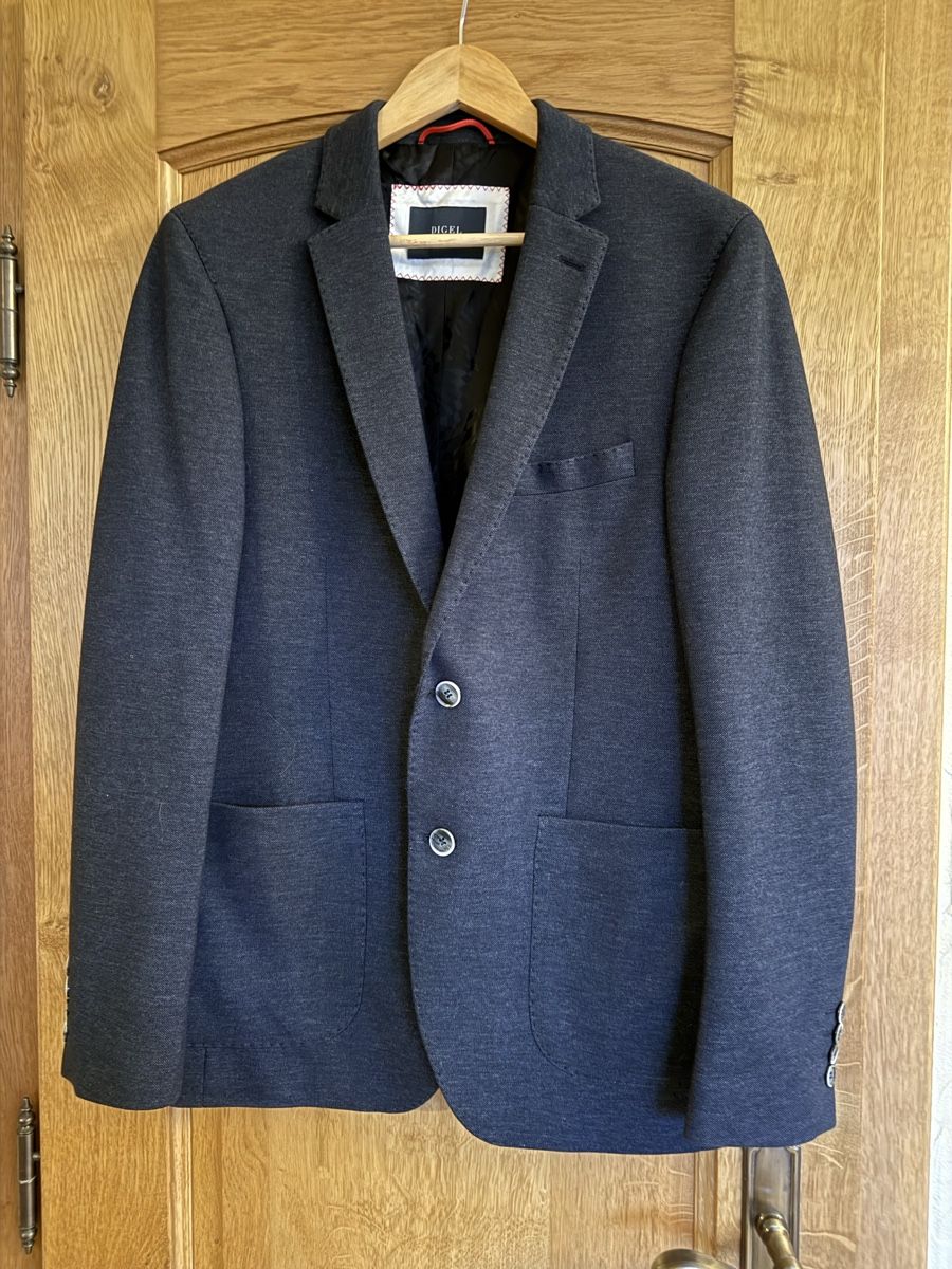 Giacche: Blazer homme – Usato da Commugny venduto da Flamantrose77