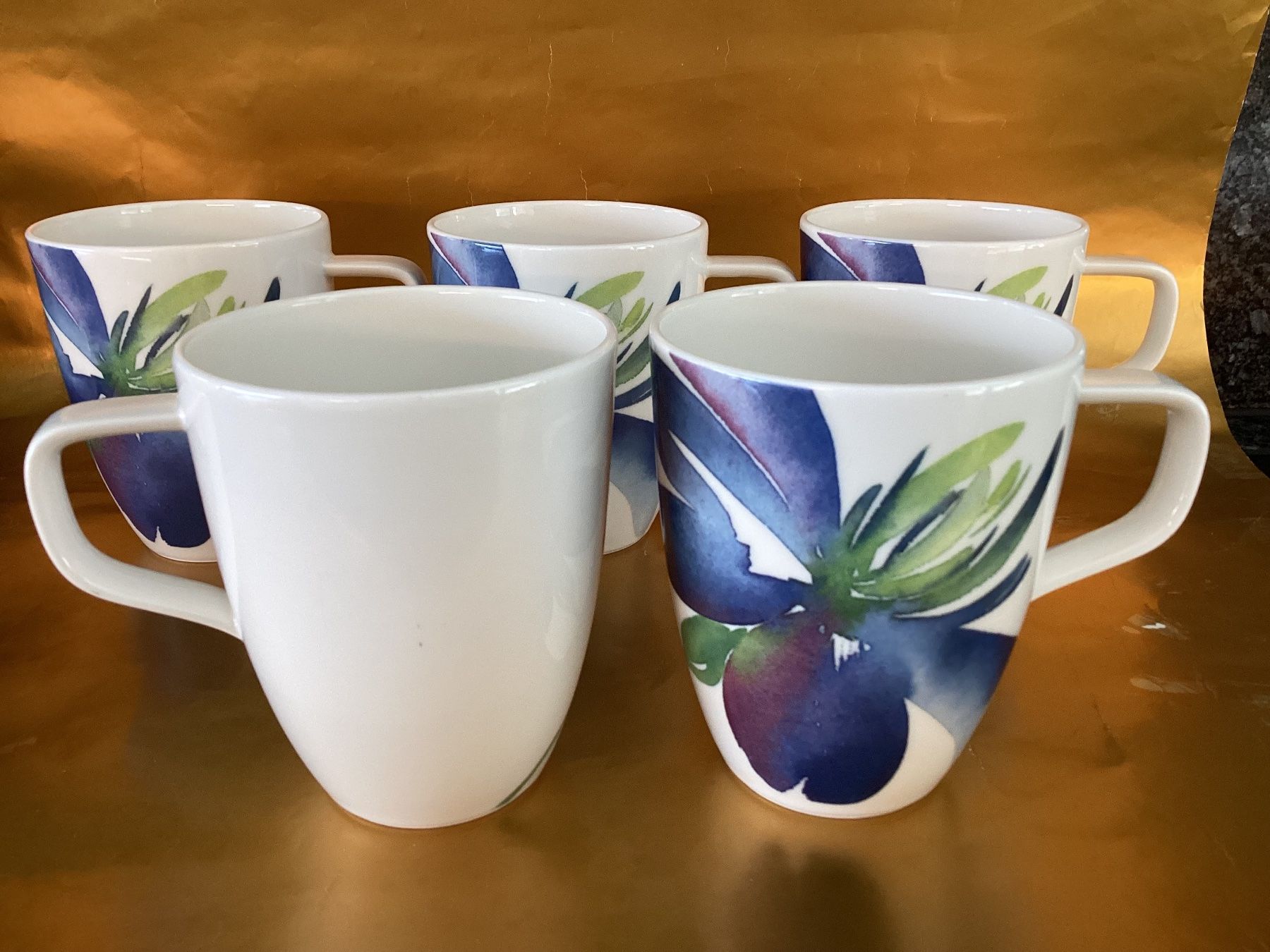 Villeroy & Boch Tazze: Villeroy&Boch/ 5 große Tassen / Mug / – Usato da Beinwil am See venduto da kae_gh7c 2