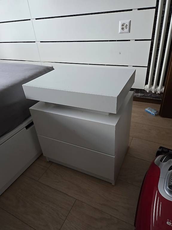 Letti: Letto IKEA + materasso + comodini – Usato da riva san vitale venduto da dan_c6c9 3