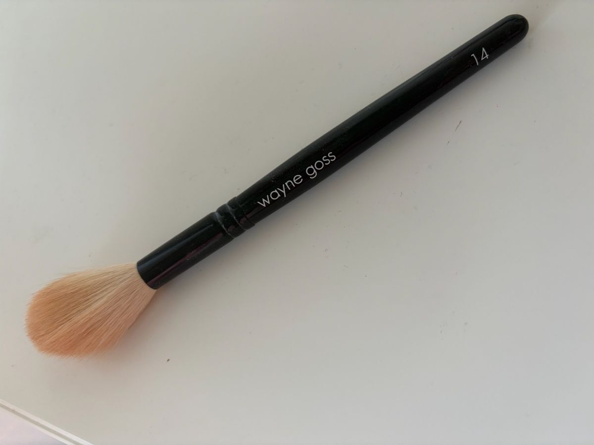 Make-up: Wayne Goss Pinsel 14  – Gebraucht aus Basel von Brunner.T