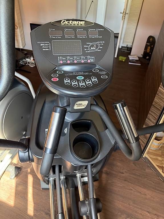 Hometrainer: Crosstrainer Octane  – Gebraucht aus Staad SG von met_k62l 2