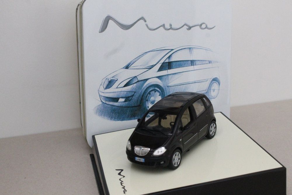 Norev, Solido 1:43 - Coche a escala (33) -Lotto 33 macchinine da