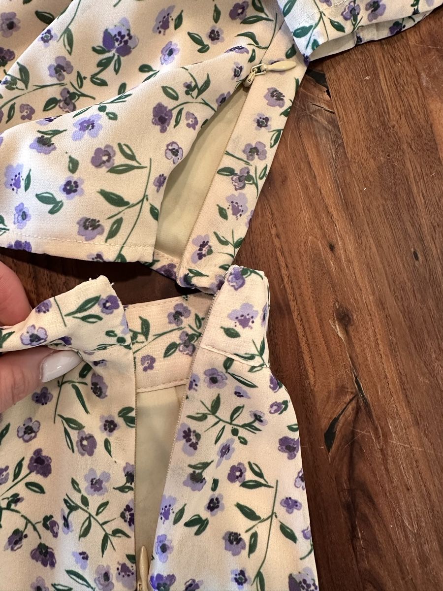 Kleiderpakete: Cute Floral Print Summer Set Revolve Size S – Gebraucht aus Zürich von rosolli 5