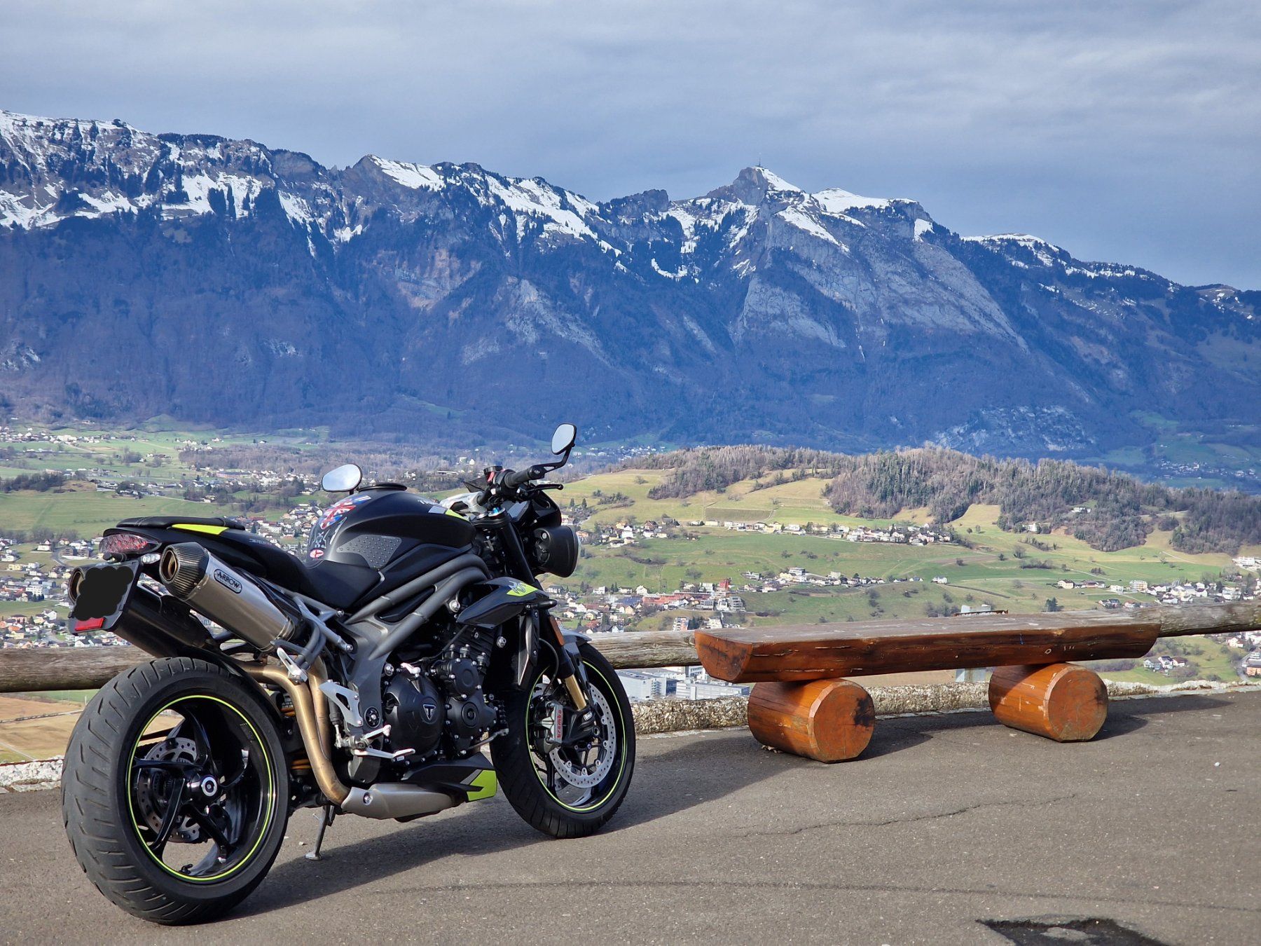 Triumph Strada: Triumph Speed Triple 1050 RS – Usato da Schaan venduto da FloWa 4