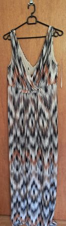 Sehr schönes Maxikleid von Long Tall Sally, extralang