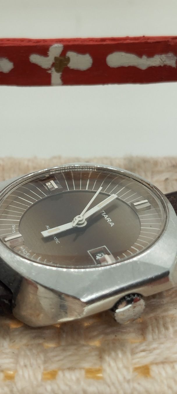 Orologi: Montre tiara 28800 – Usato da La Chaux-de-Fonds venduto da jac_9llg 4