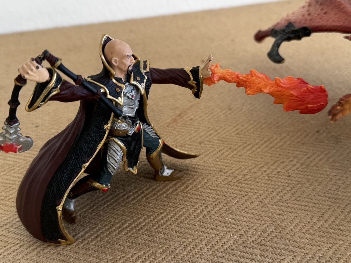 Schleich Figuren: SCHLEICH Roter Drache & Drachenritter – Gebraucht aus Konolfingen von petzipetz 2