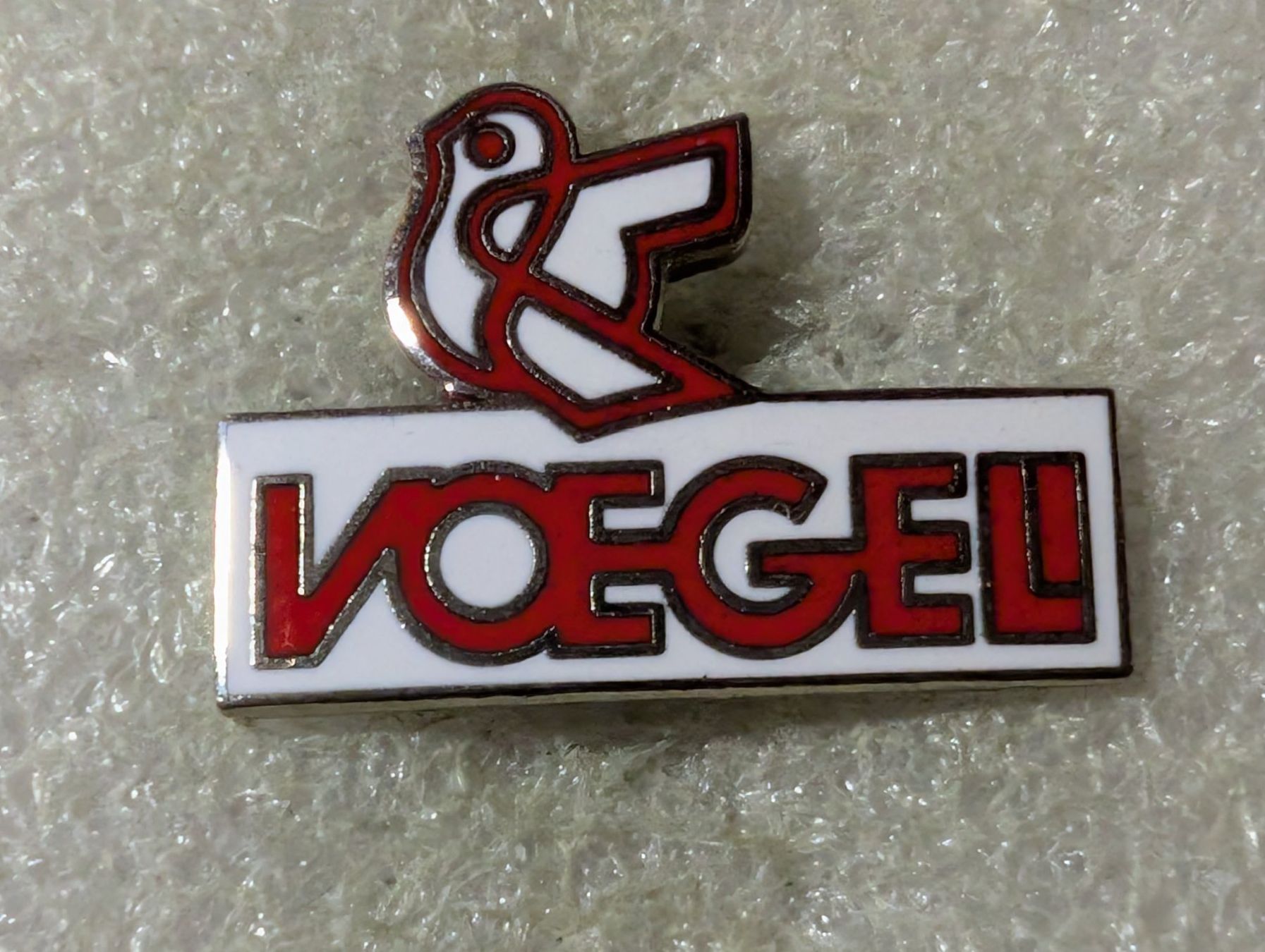 Placchette & Badge: Ansteckpin 109: Voegeli – Usato da Oppligen venduto da Pin-Fall-Shop