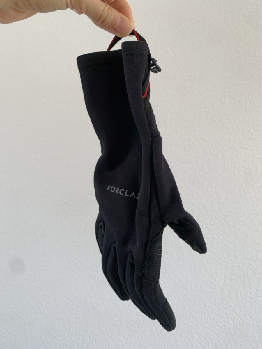 Decathlon Guanti & manicotti: Handschuhe Forclaz – Usato da Zürich venduto da herbalpoetry 1