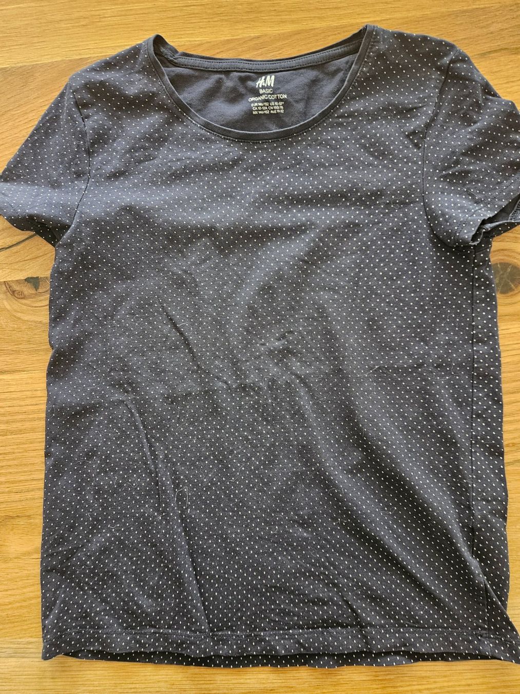 H&M Camicette, T-shirt & Top: H&M Tshirt Gr. 140-146 – Usato da Engelburg venduto da ynnoc19