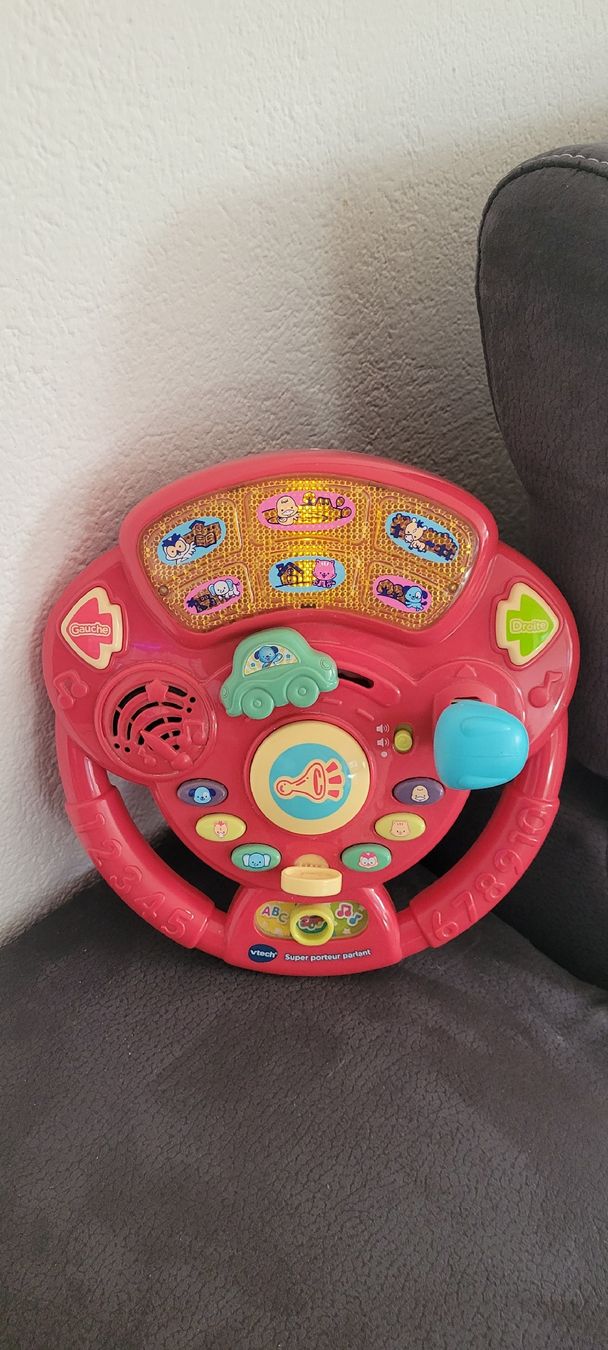 Vtech Giocattoli: Volant interactif Vtech -25 cm + les piles/batery – Usato da Vevey venduto da obi_n8zc