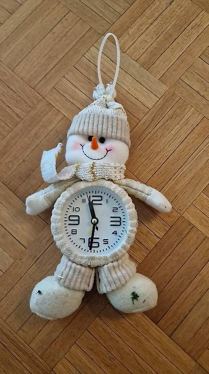 Orologi da terra & Orologi da parete: Bonhomme horloge  – Usato da Vouvry venduto da Cris.cordeiro