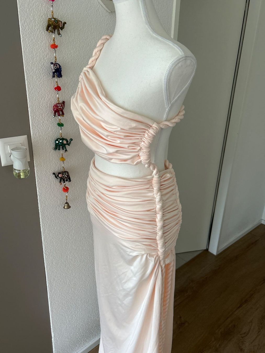 Kleider: Kleid rosa  gerafft Grösse M – Gebraucht aus Brunnen von Nala2929 4