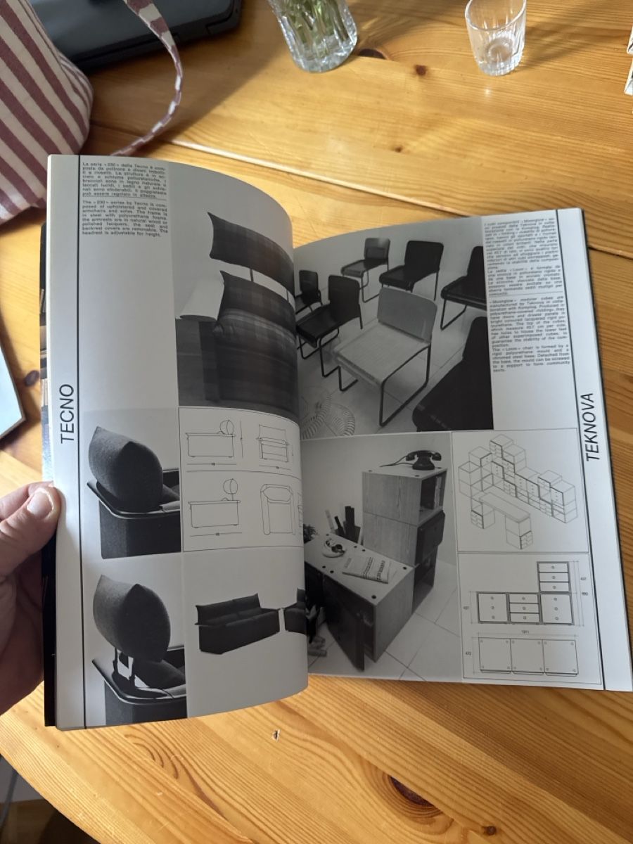 Zeitschriften & Magazine: Domus 589 Supplemento Mobili 1978 dicembre – Gebraucht aus Vésenaz von Angela.C3 8