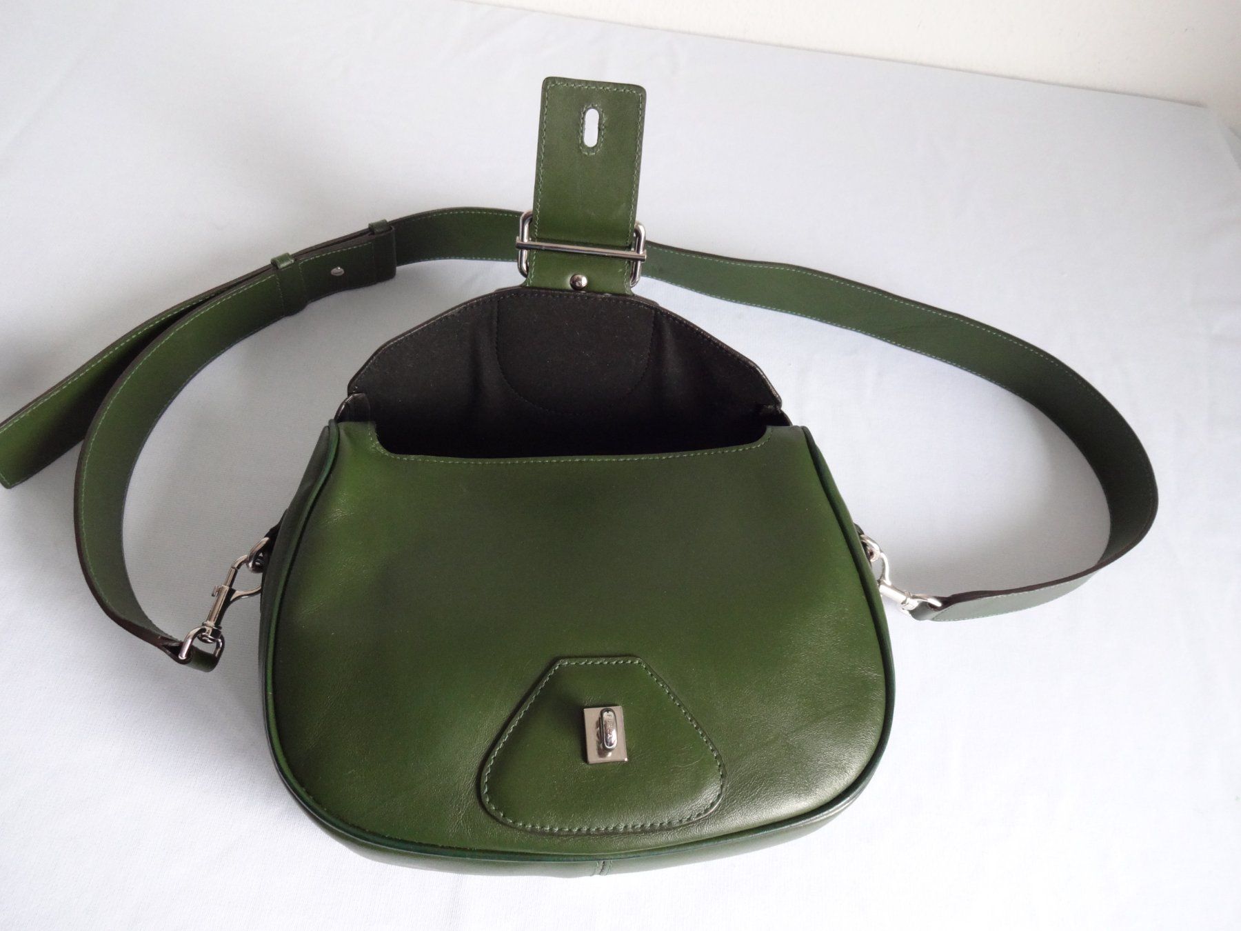 Taschen für Damen: "FRURLA" Leder Umhängetasche – Neu (gemäss Beschreibung) aus Frauenfeld von rey06 4