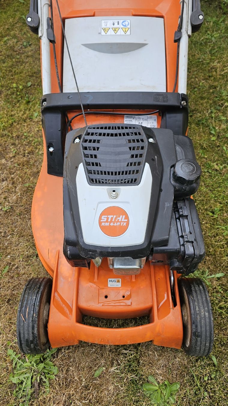 Stihl Tondeuses à gazon: Stihl Rasenmäher – D'occasion à Uster par mor.leo 2