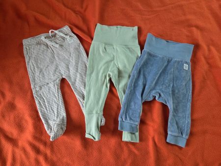 3 Babyhosen 62/68