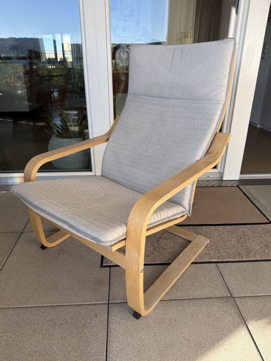 Ikea Poltrone: Sessel mit Polster hellgrau – Usato da Dübendorf venduto da elem17
