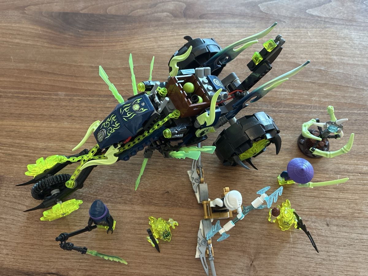Lego Spielzeuge: Chain Cycle Ambush - Lego Ninjago - 70730 – Gebraucht aus luzern von Himbeertobi 2