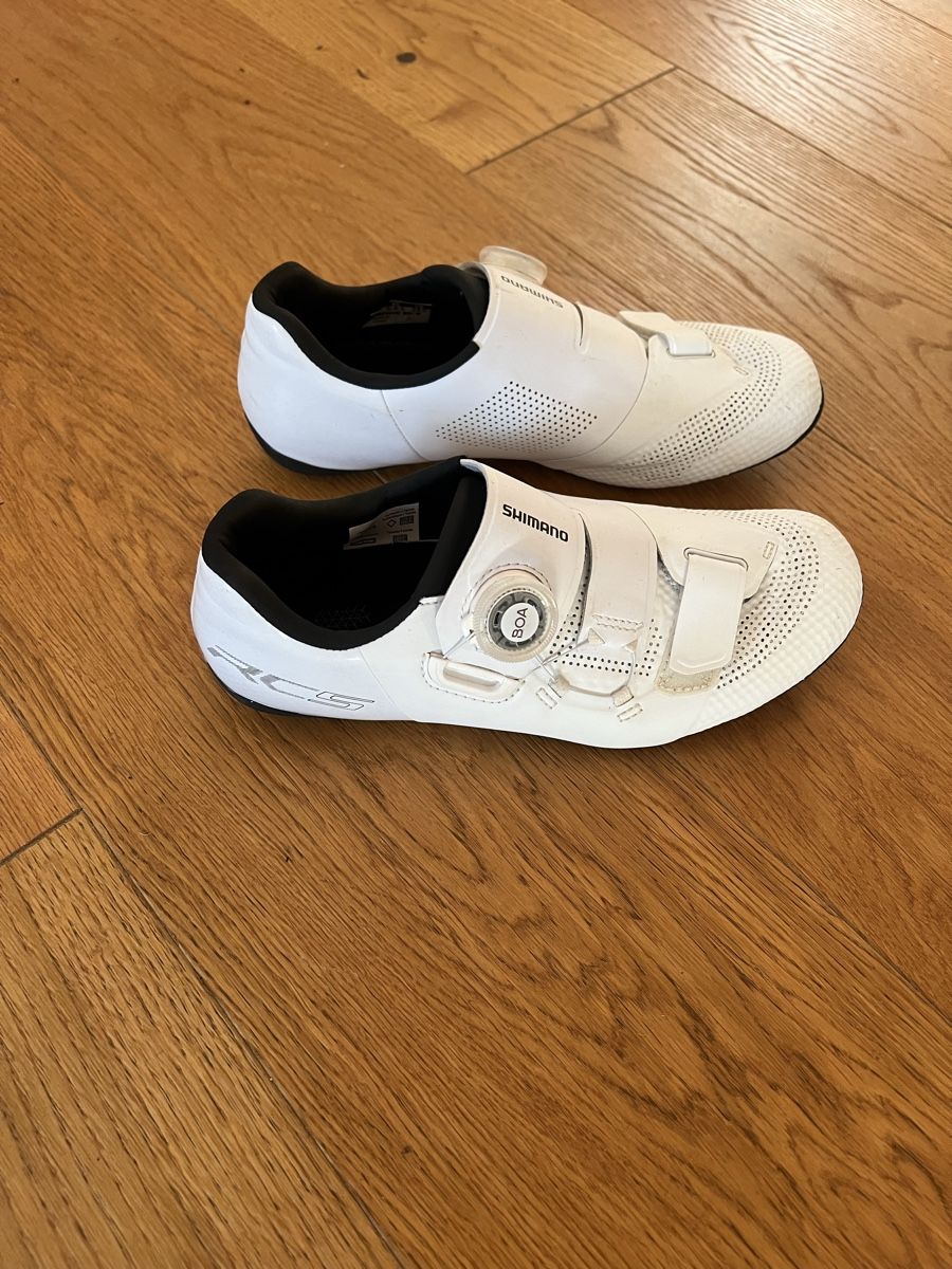 Scarpe da donna: Chaussures à clips vélo de route  – Usato da Albeuve venduto da jan_rz58 1