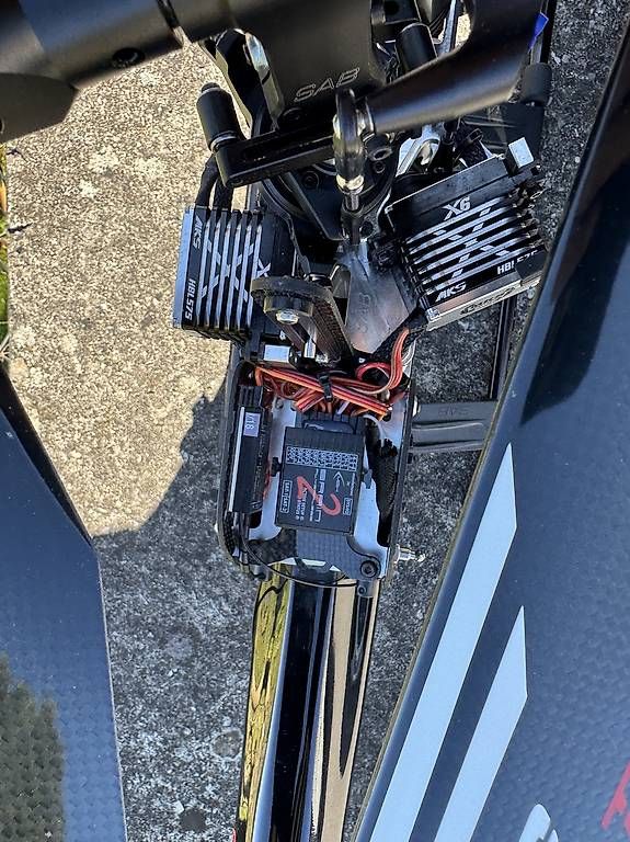 SAB Modellismo RC: SAB Goblin Black Thunder – Usato da Höfen b. Thun venduto da Meipat 3