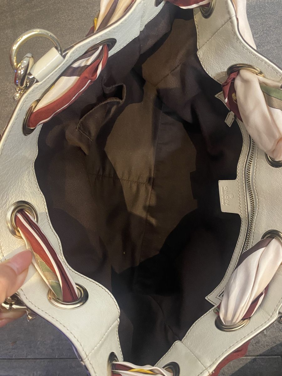 Gucci Taschen für Damen: Gucci Handtasche super Zustand – Gebraucht aus Thörigen von Edith034 2