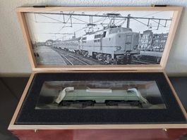 Märklin HO mfx 37124. Locomotive NS 1200 dans caissette bois