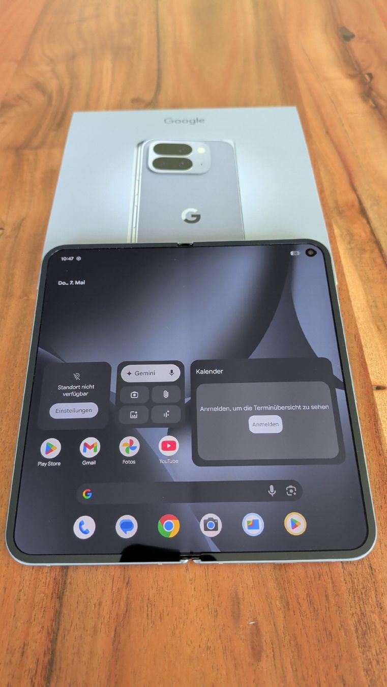 Google Telefoni cellulari / Smartphones: Fast neues Google Pixel 10 Pro Fold mit Zubehör – Nuovo (secondo la descrizione) da Zeiningen venduto da Reddevile