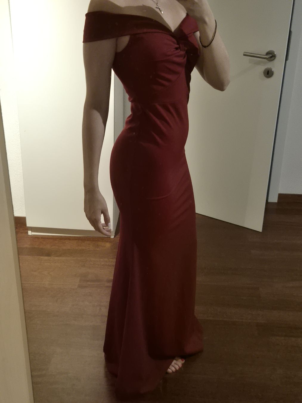 Robes: Bordorotes Abendkleid lang – Neuf (Voir description) à Strengelbach par ich1.0 1