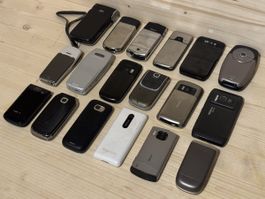 Nokia Sammlung mit spannenden Modelle wie N93,8800,8810 usw
