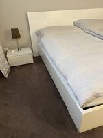 Bett.   NP 19000.-