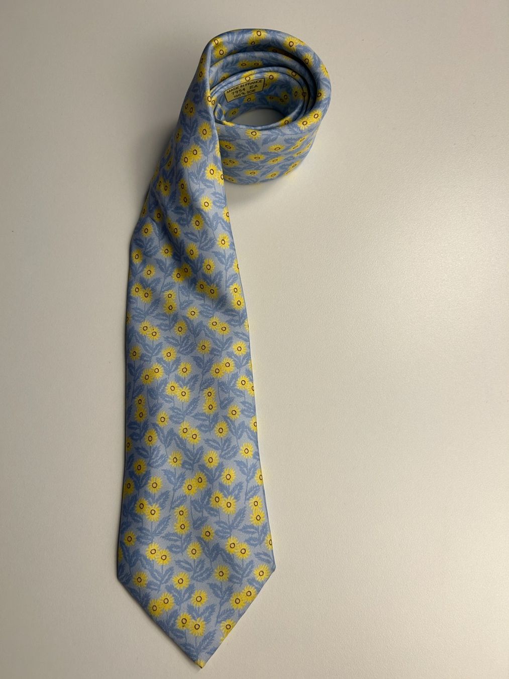 Hermès Cravatte: Hermès Blumen Krawatte – Nuovo (secondo la descrizione) da Bern venduto da kurtikobolt74 1