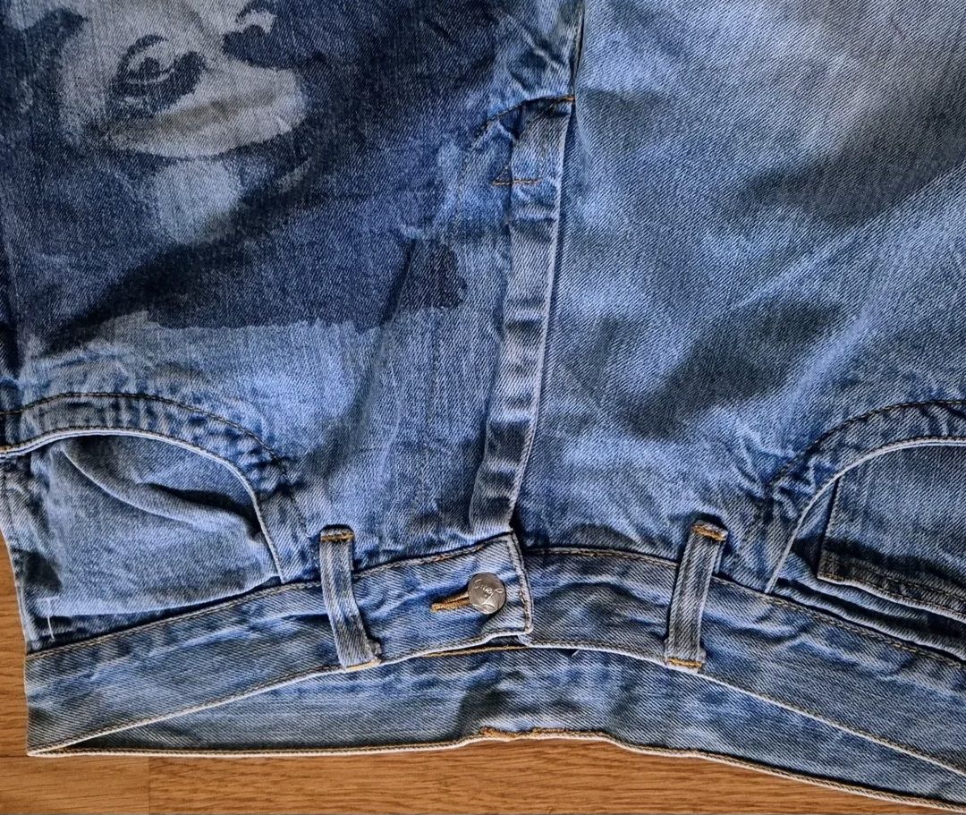 Pantalons: tupac jorts – D'occasion à Sarnen par Fashionstuff 1