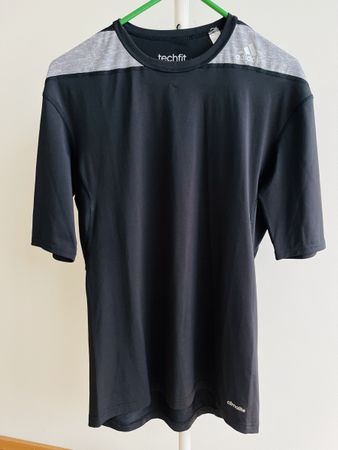 T-shirt Adidas Techfit Compression XL noir gris sport hom