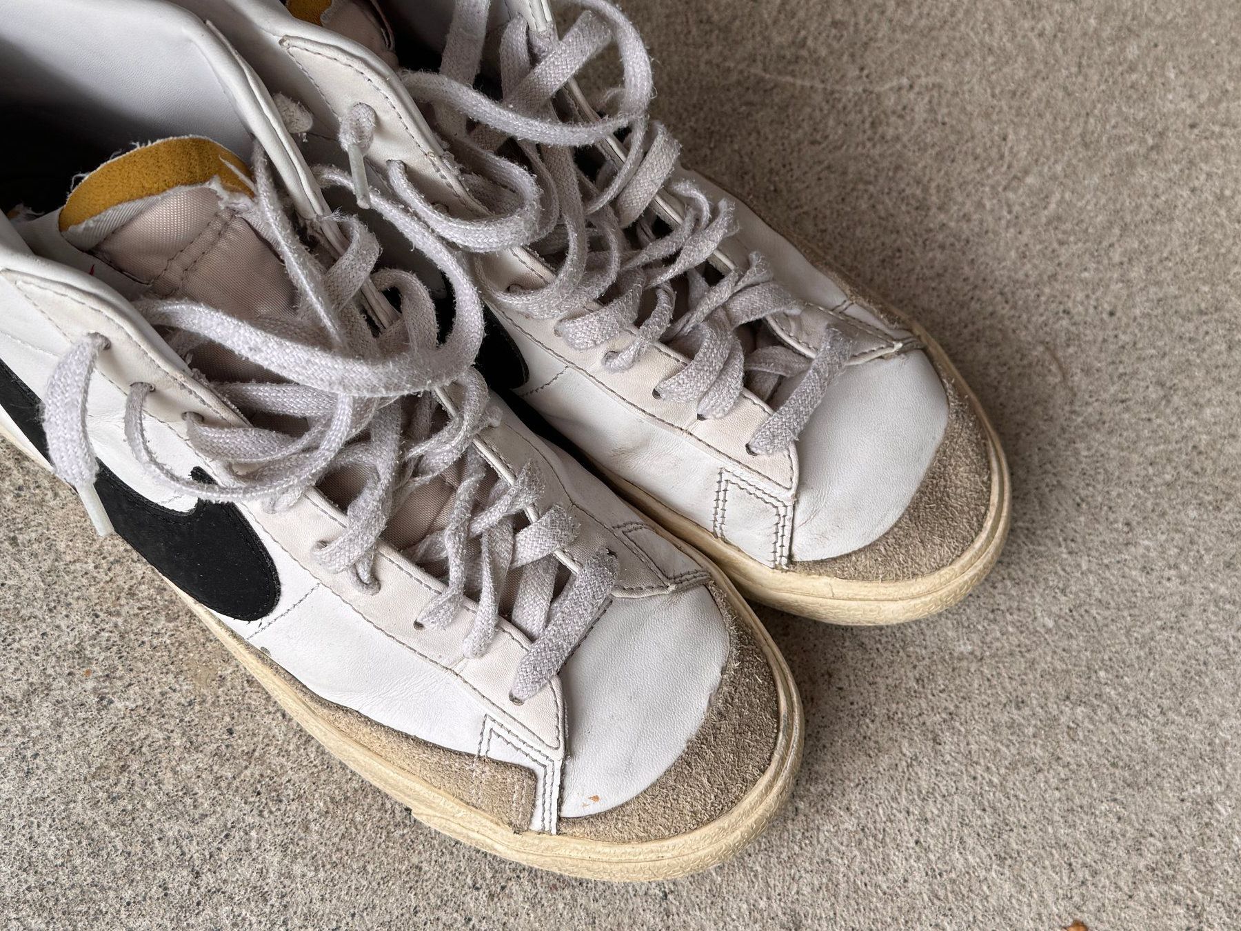 Nike Scarpe da uomo: Nike Sneaker, weiss, halbhoch Gr. 40 – Usato da Baar venduto da qsi2005 2