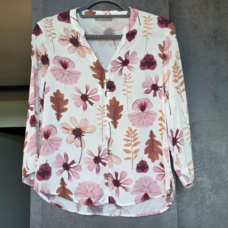 🐸 NILE VISKOSE BLUSE TOP XS MIT BLÜTEN DESSIN