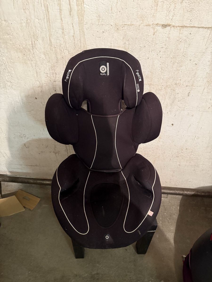 Kiddy Seggiolini per auto: Kiddy Autositz, unfallfrei, Gruppe 1/2/3 – Usato da Birsfelden venduto da mah_6yvz 3